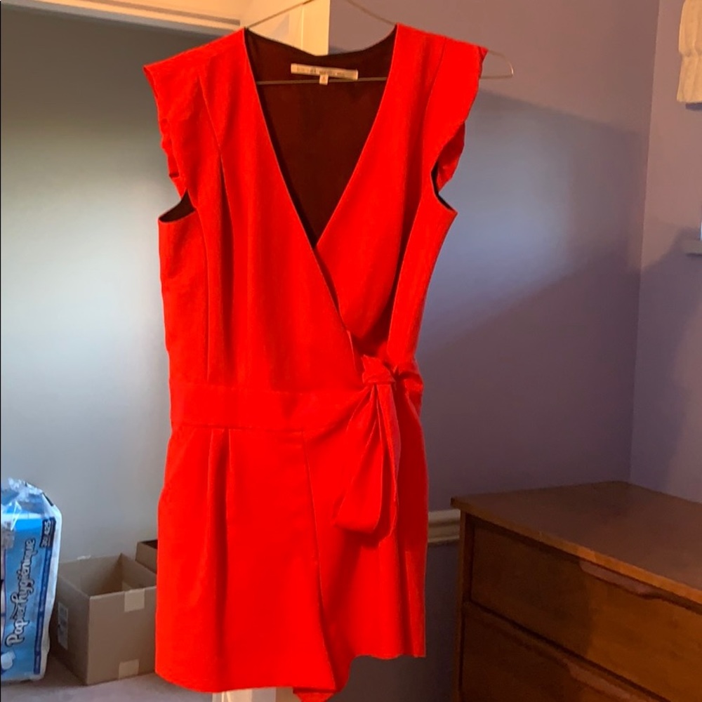 Hot and red jumpsuit !